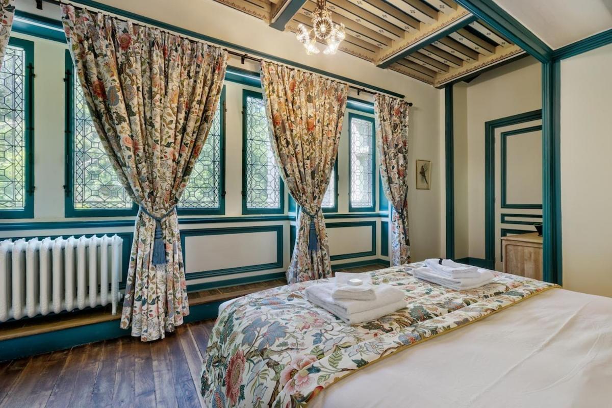 Kasteliades, Chateau De Burnand Zewnętrze zdjęcie